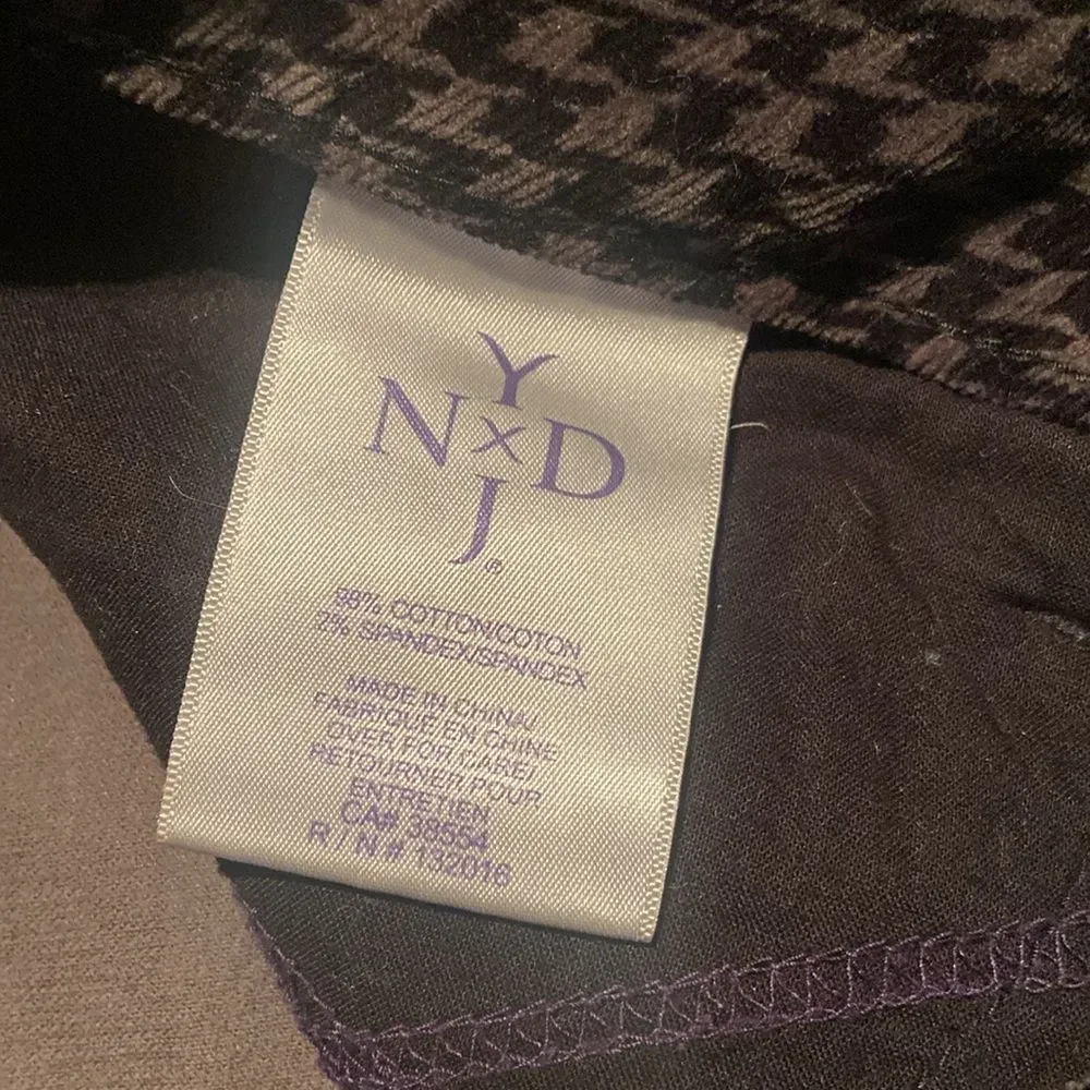 NYDJ Corduroy houndstooth Skinny Pants
Women's 2 Gray Lift Tuck technology - Picture 5 of 7